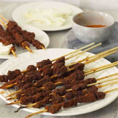  Suya! A Spicy Symphony of Smoke and Savory Delight That Will Ignite Your Taste Buds